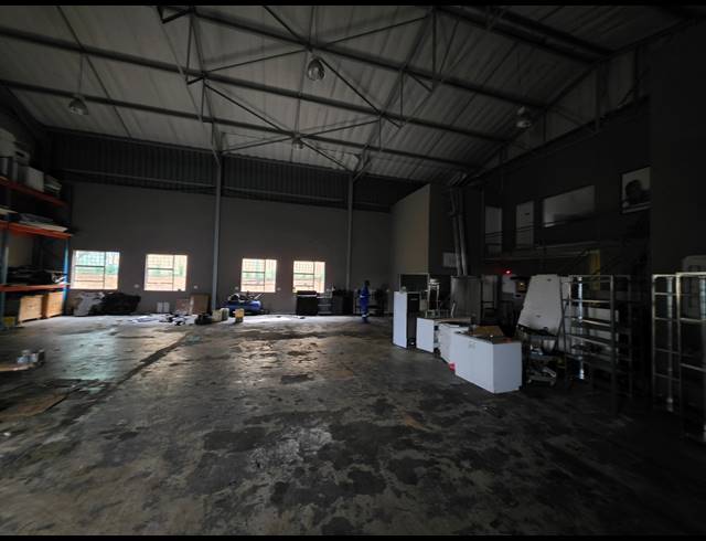 604M² FACTORY TO LET IN KYA SANDS